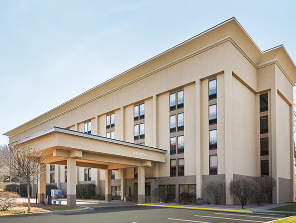 paradice inn exterior