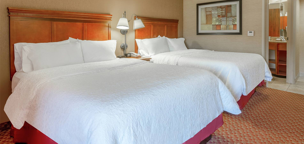 two queens room at Paradice Inn