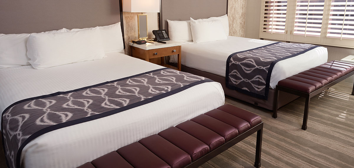 california deluxe two queens image