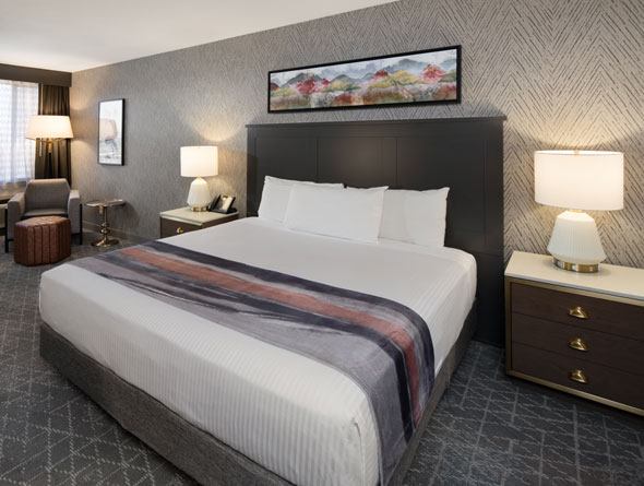 Deluxe King Room