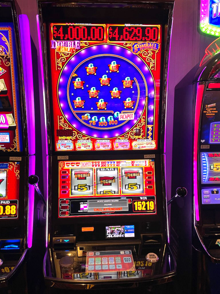 Pinball Double Gold Winner $15,220