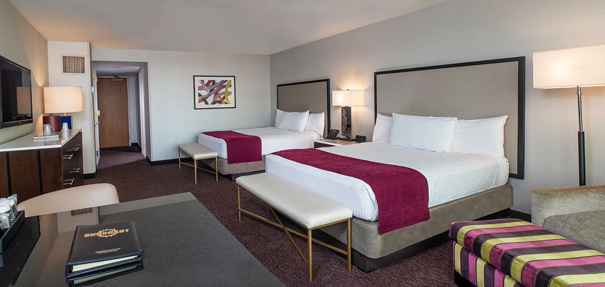 suncoast deluxe two queens image