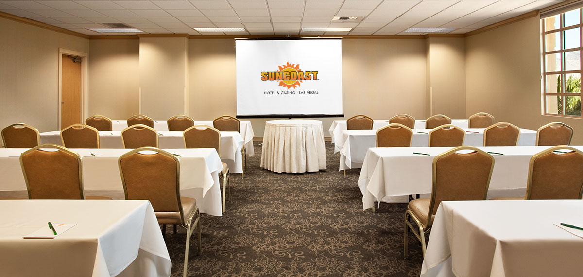 suncoast fairway room image