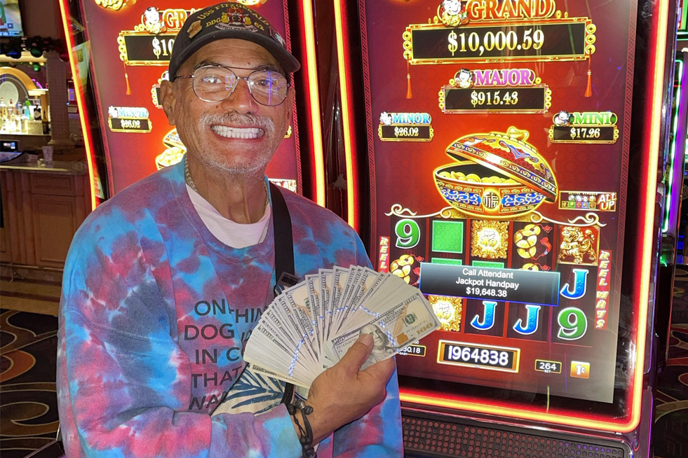 Screenshot of Cherry Red from Microgaming