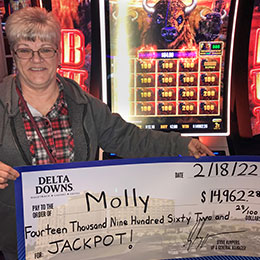 Molly - Winner at Delta Downs