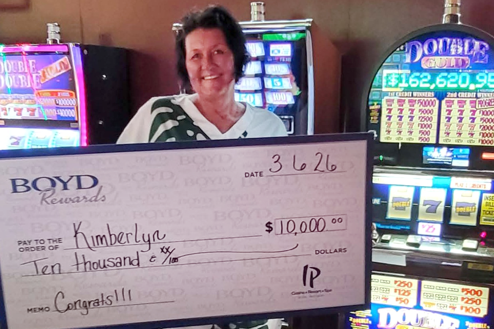 Jackpot Winner Kimberlyn E. $10,000