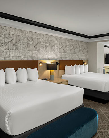 premium suite two queens