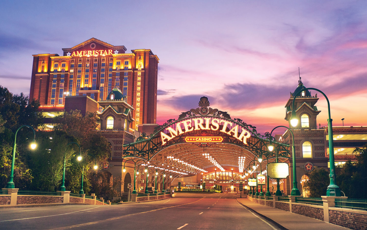 ameristar st charles exterior image