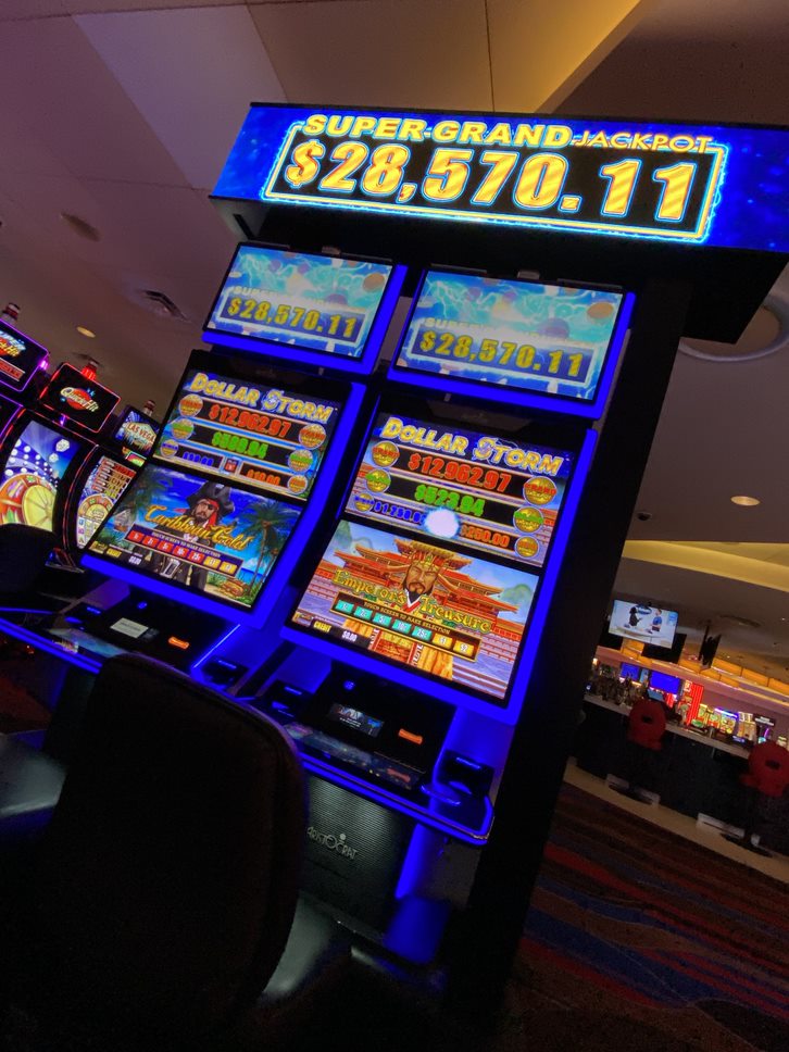Play Table Games at Valley Valley Casino Resort in King