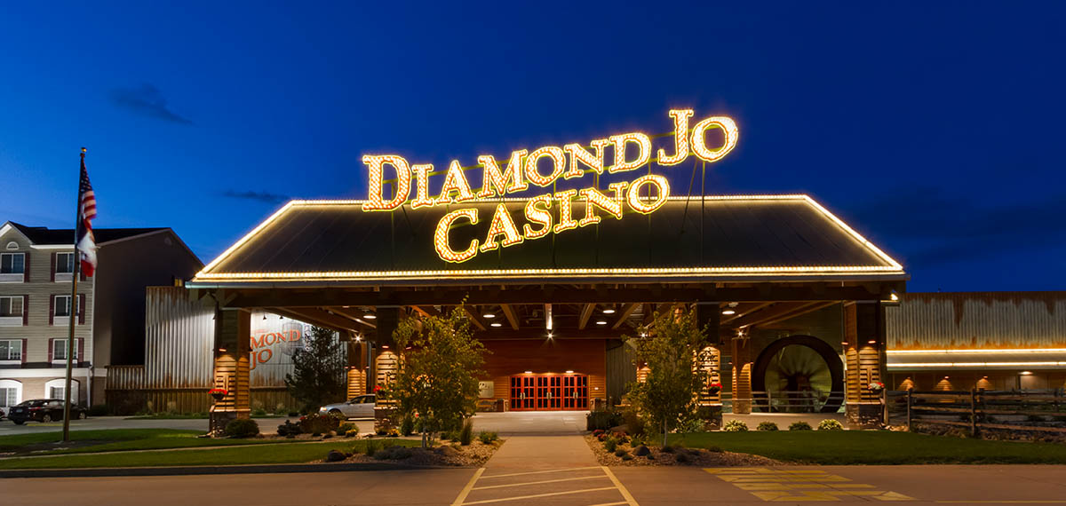 hinder diamond jo worth casino august 24