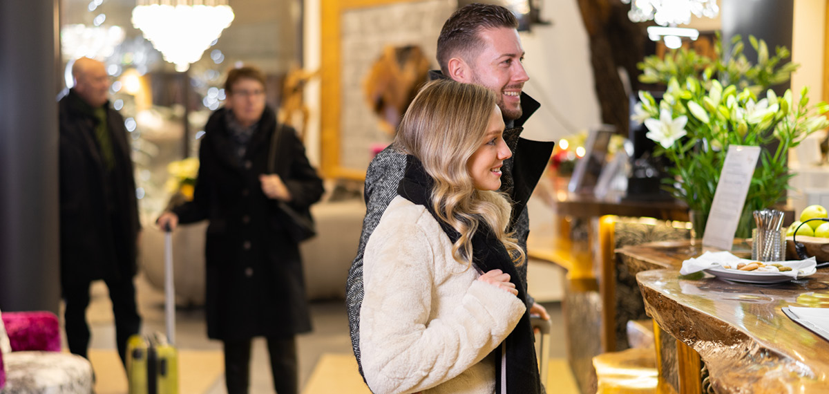 Cozy Stays, Big Savings