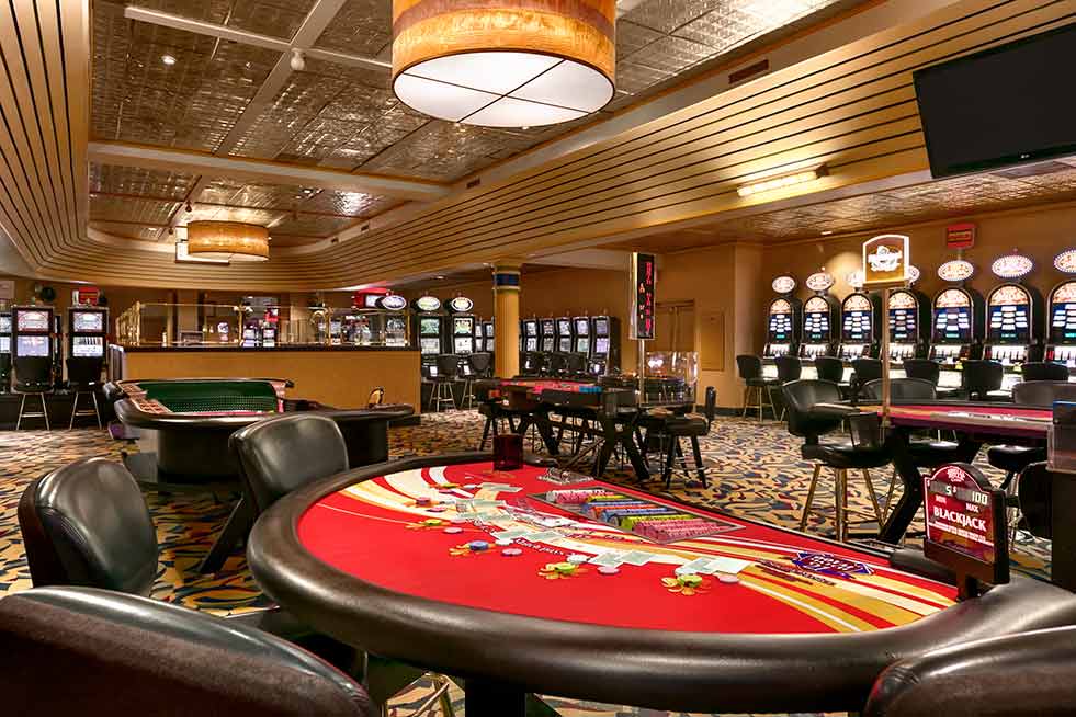 Table Games at Amelia Belle image