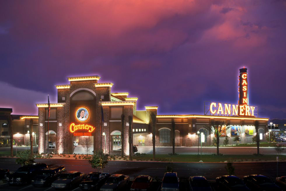Exterior at Cannery Casino Hotel