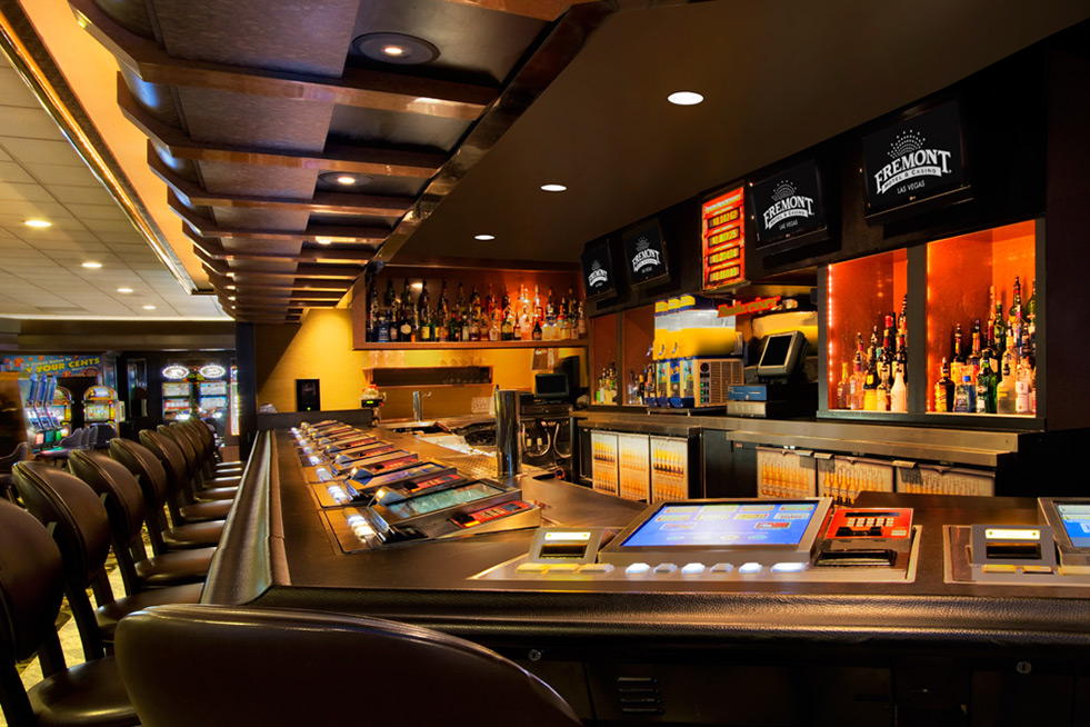Race & Sports Book Bar at Fremont