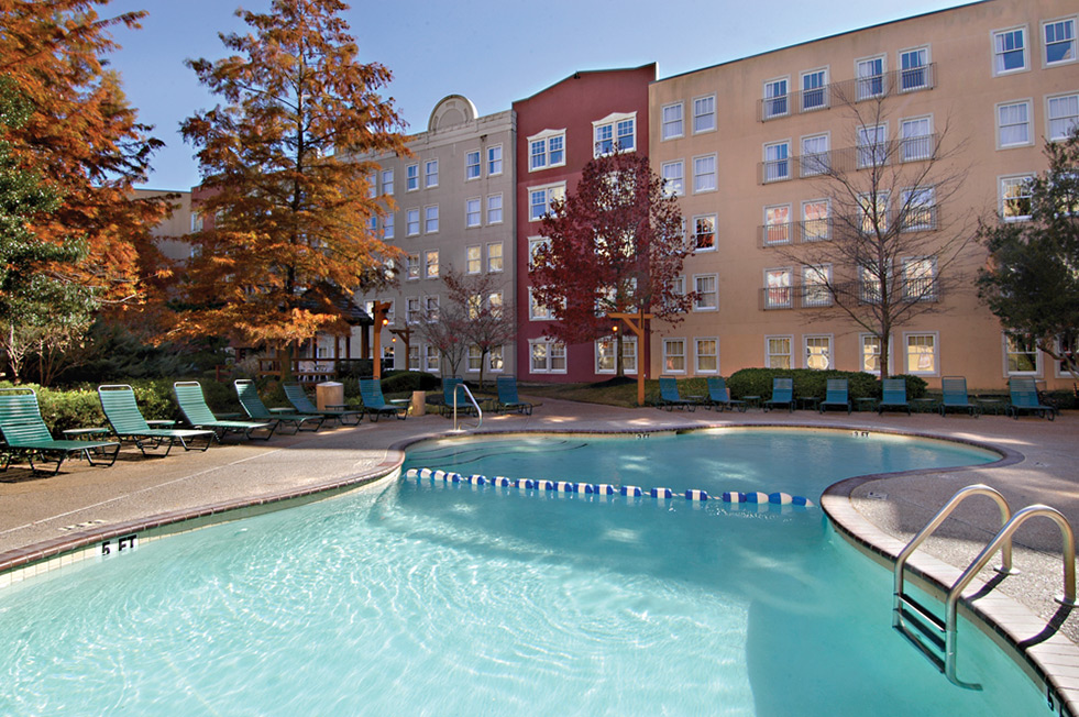 Pool at ST Tunica