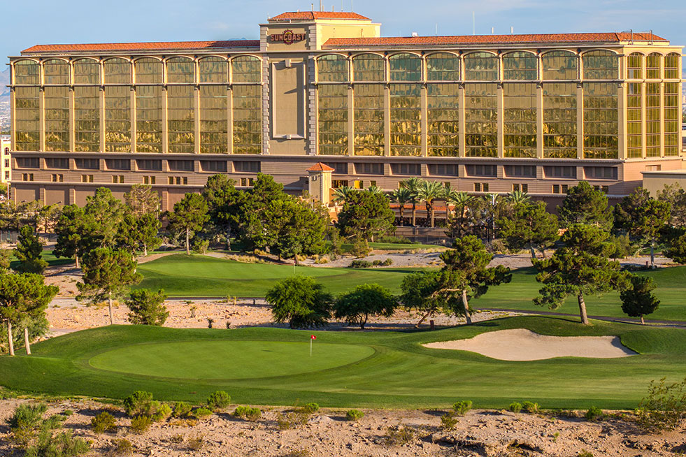 golf course at Suncoast