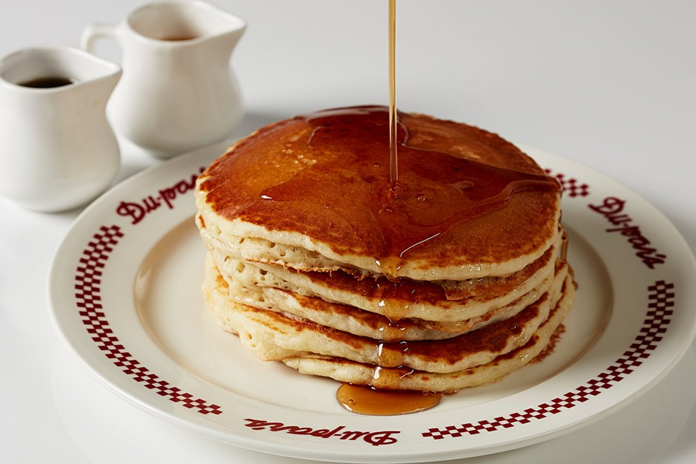 Du-Par's Pancakes with Syrup