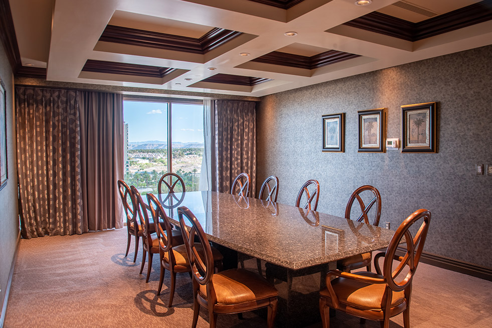 Penthouse Suite Dining
