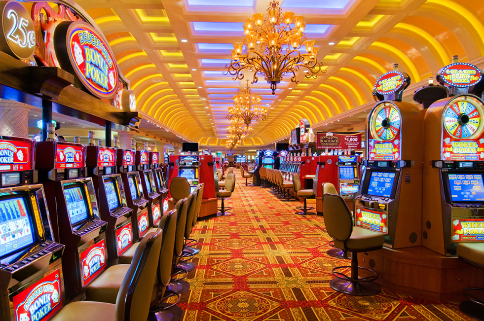 Casino Floor Slots at Suncoast Hotel & Casino