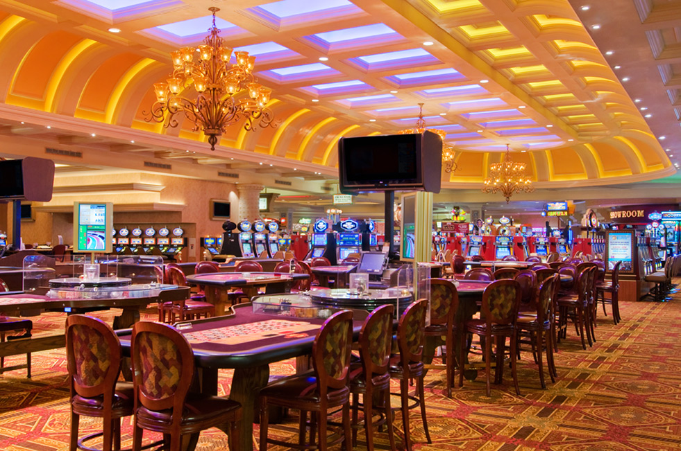 Casino Floor Table Games at Suncoast Hotel & Casino