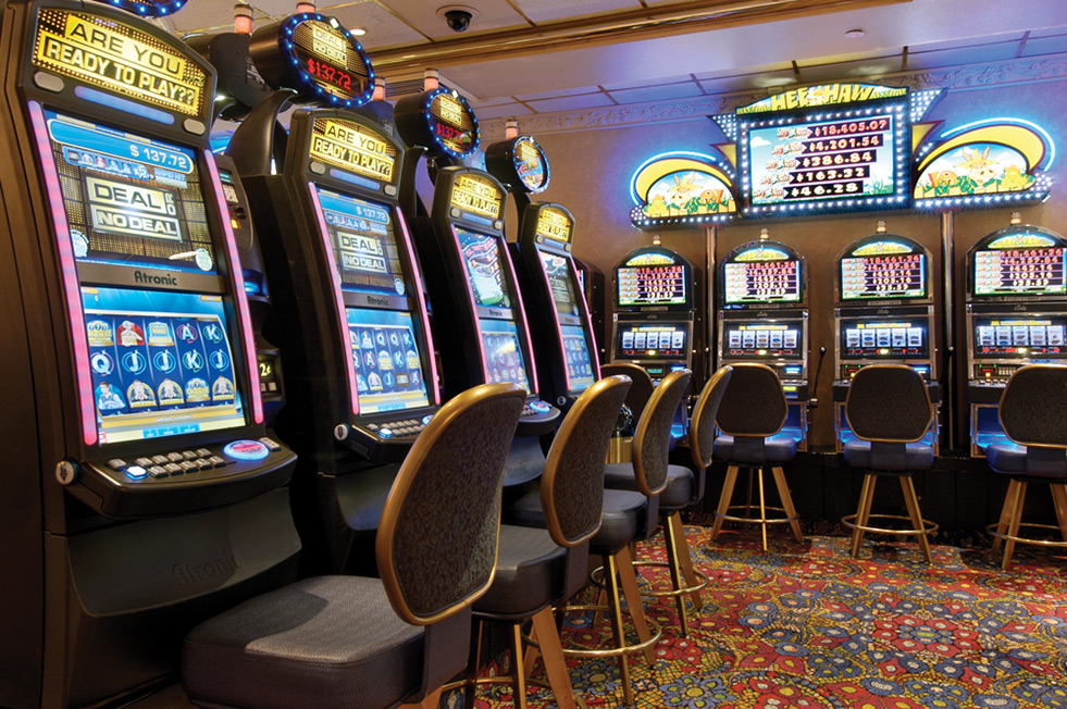 Slot Machines at Treasure Chest