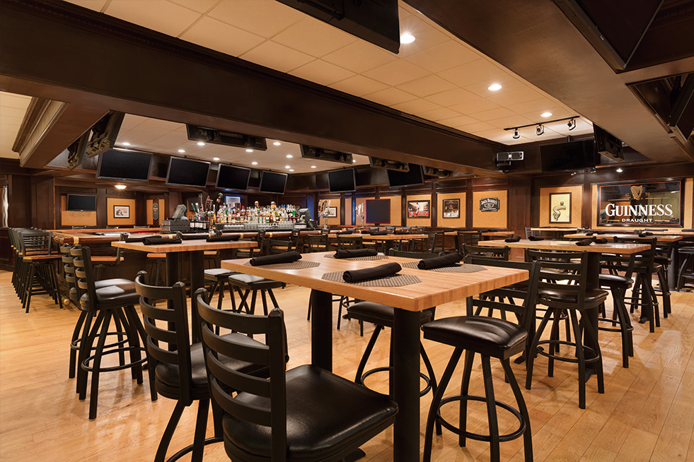 Valley Tavern dining area image